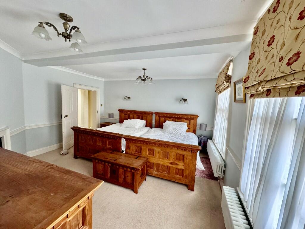 Additional property image - Brook Street, Warwick, Warwickshire, CV34