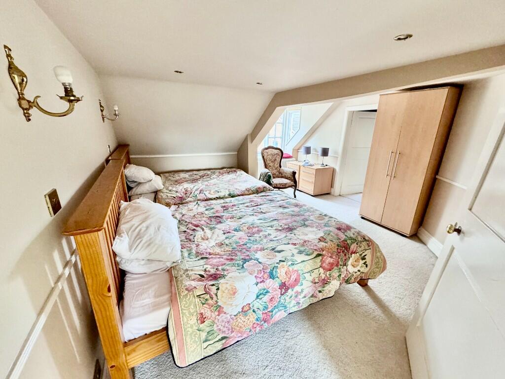 Additional property image - Brook Street, Warwick, Warwickshire, CV34