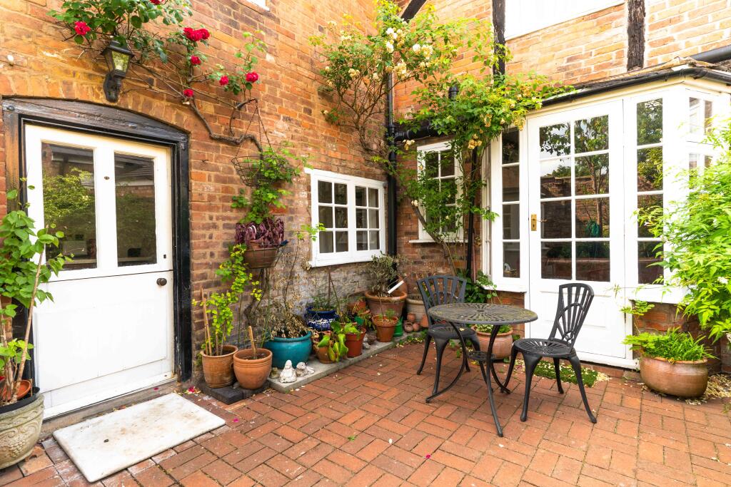 Additional property image - Brook Street, Warwick, Warwickshire, CV34