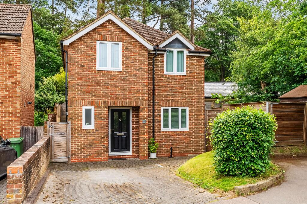 Main image of property: Gorse Road, Tunbridge Wells, TN2