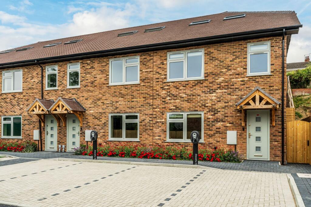 Main image of property: North Farm Road, Tunbridge Wells, TN2