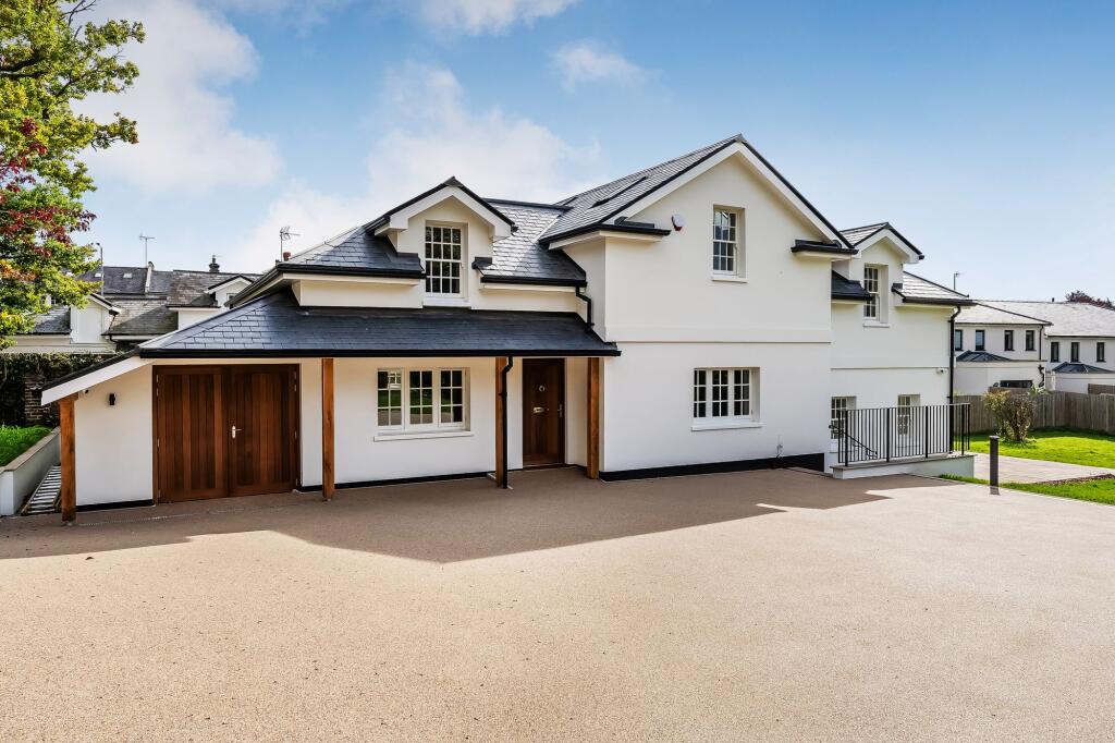 Main image of property: Calverley Road, Tunbridge Wells, TN1