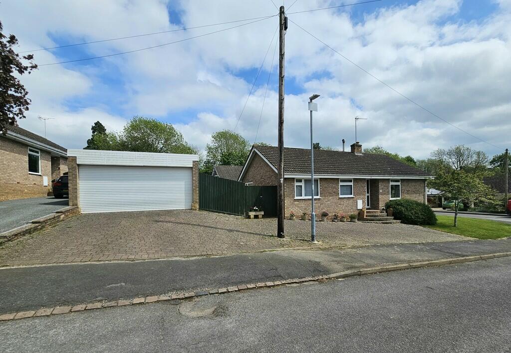 Main image of property: Portway Crescent, Croughton