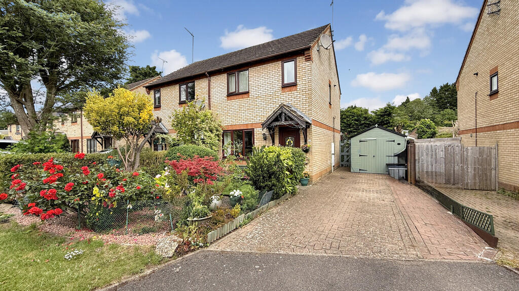Main image of property: Yeomans Close, Brackley