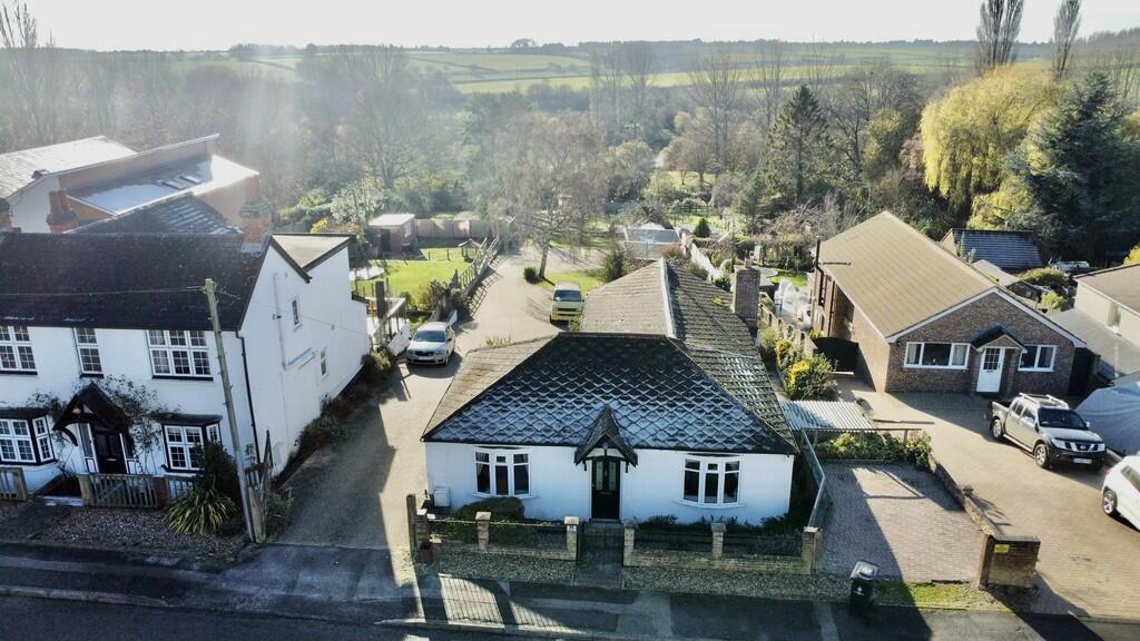 Main image of property: Banbury Road, Brackley