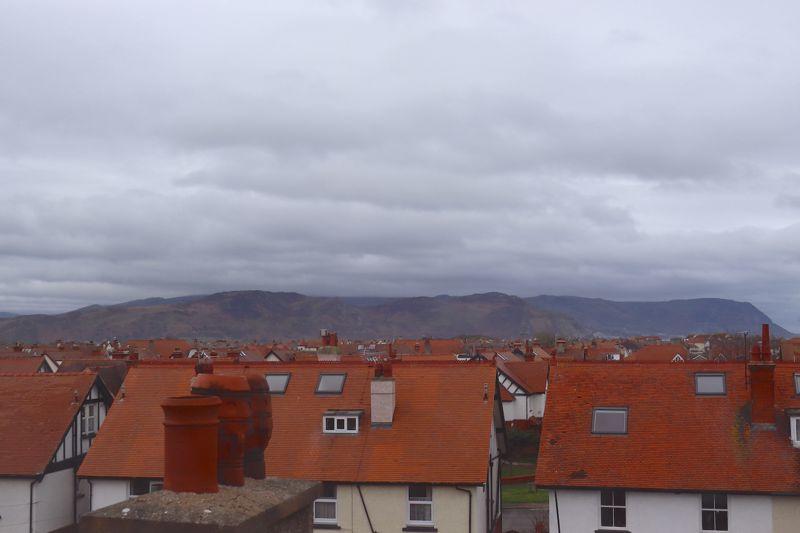 5 bedroom flat for sale in Caroline Road, Llandudno, LL30