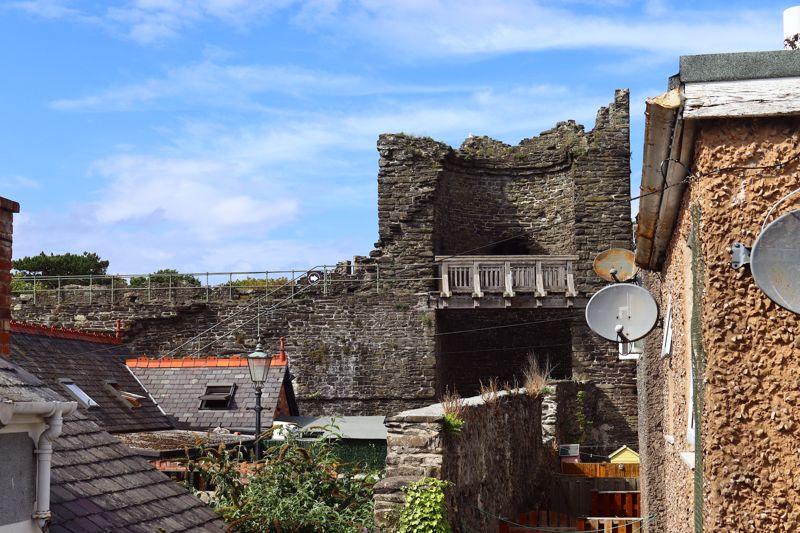 2 bedroom terraced house for sale in Erskine Terrace, Conwy, LL32