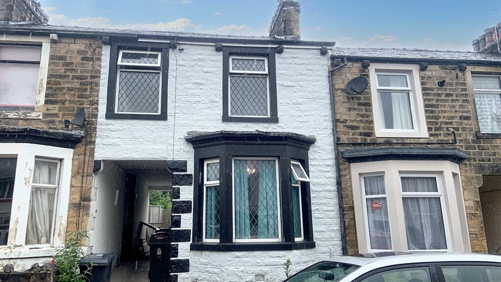 3 bedroom terraced house for sale in Dorrington Road, Lancaster, LA1