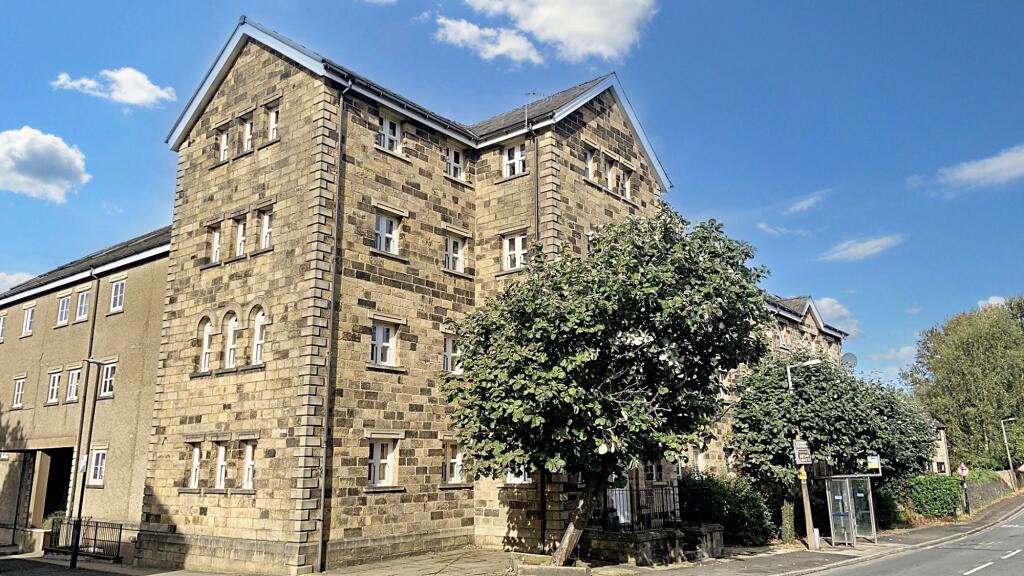 Main image of property: Bay View Court, Fairfield | Ground Floor Apartment near the Train Station