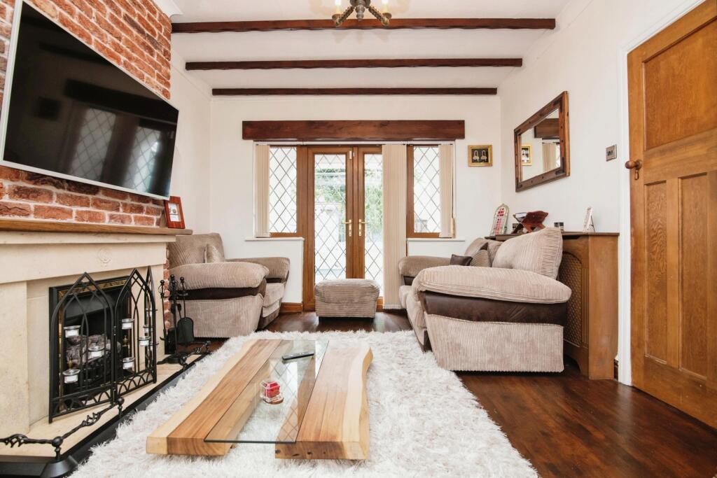 Additional property image - Kiniths Way, West Bromwich, B71