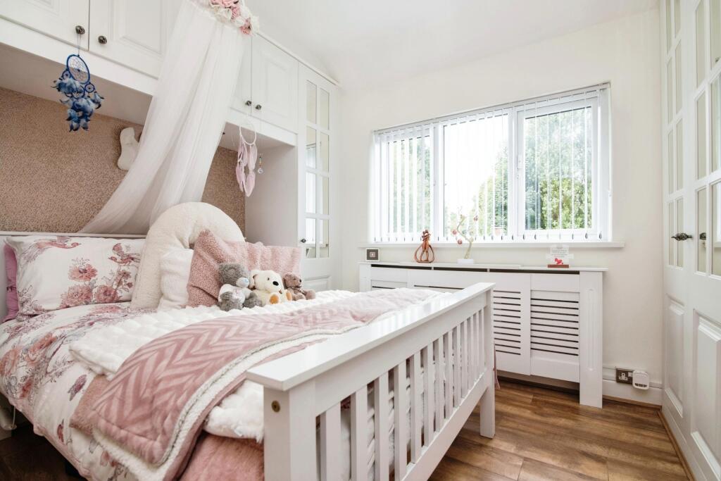 Additional property image - Kiniths Way, West Bromwich, B71