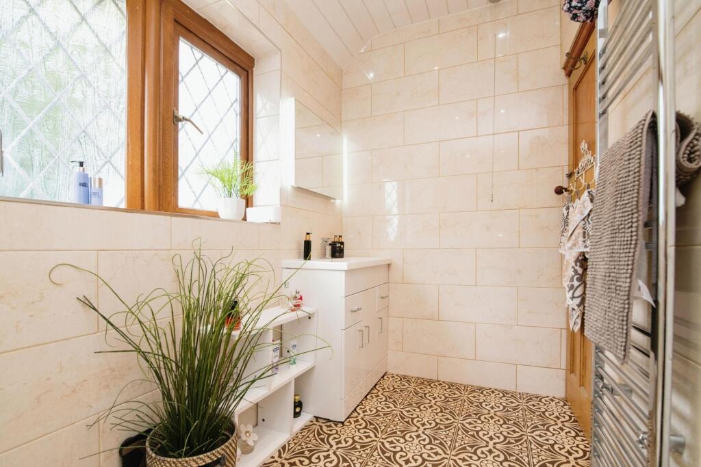Additional property image - Kiniths Way, West Bromwich, B71