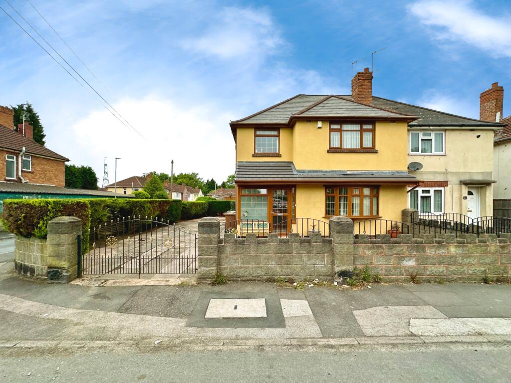 3 bedroom semi-detached house