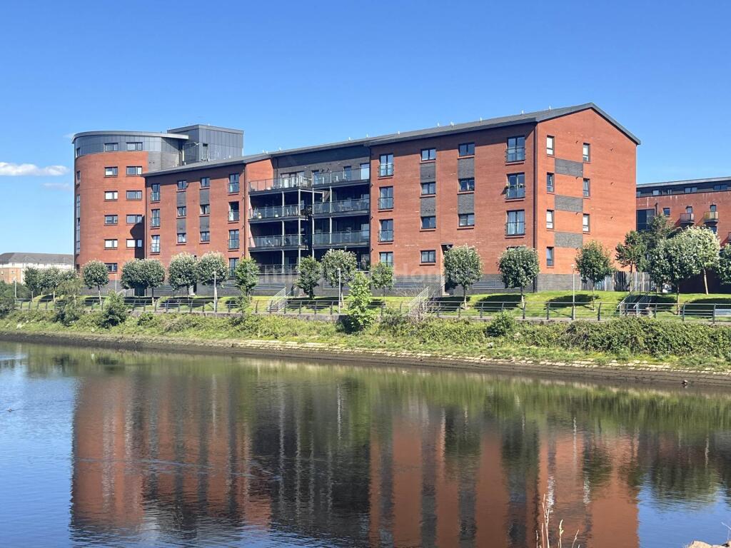 Main image of property: Cardon Square, Renfrew, PA4