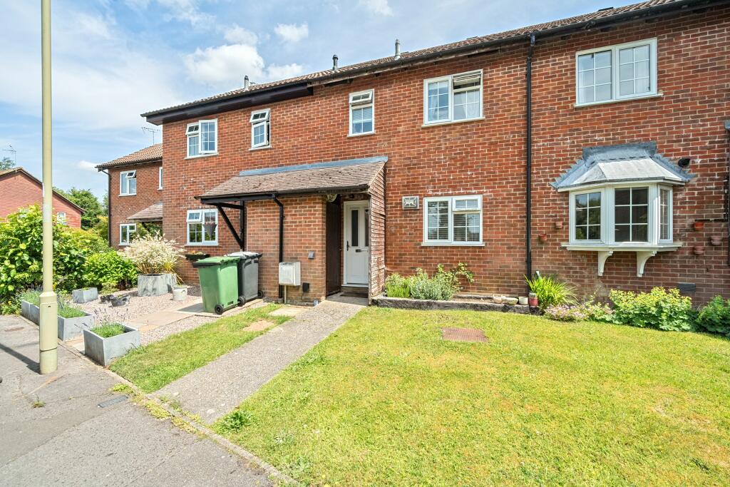 Main image of property: Liphook NO ONWARD CHAIN