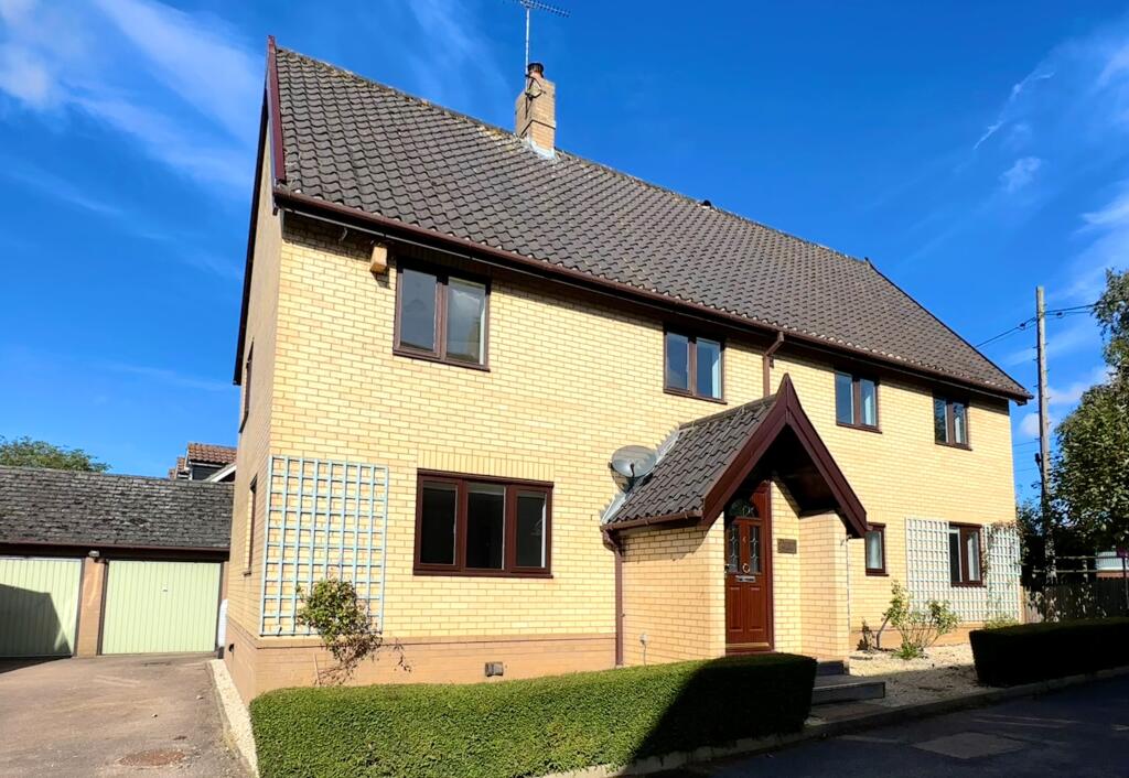 Main image of property: Whites Meadow, Bury St Edmunds