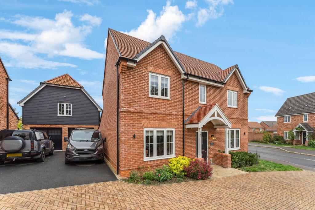 Main image of property: Roman Way, Thame, OX9