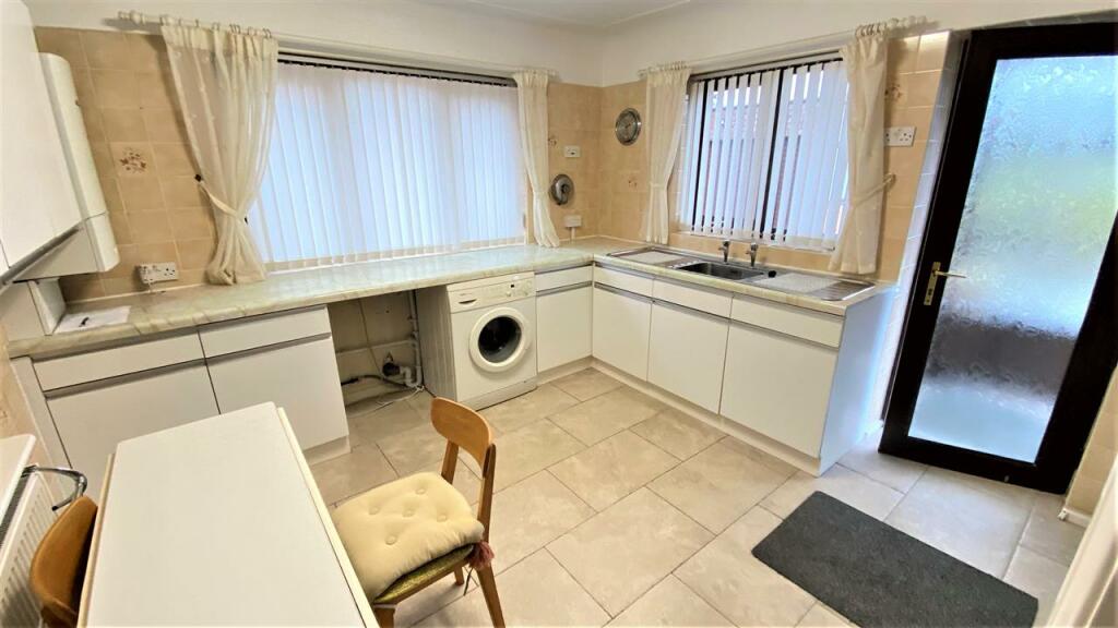 Additional property image - Childer Crescent, Little Sutton