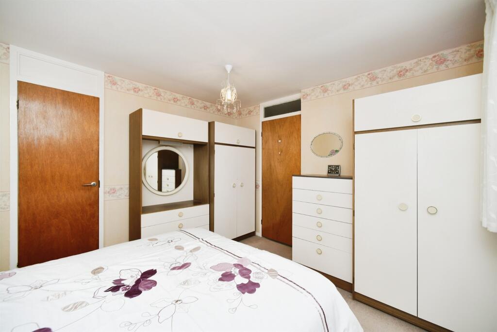 Additional property image - Queens Park Road, Brighton
