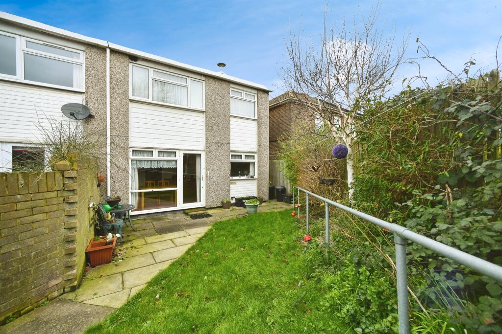 Additional property image - Queens Park Road, Brighton
