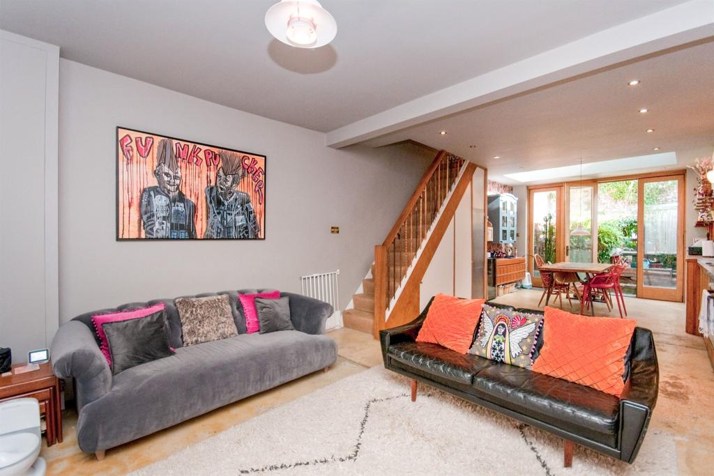 4 bedroom terraced house for sale in Hanover Terrace, Brighton, BN2