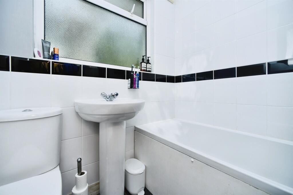 Additional property image - Woodbourne Avenue, Brighton