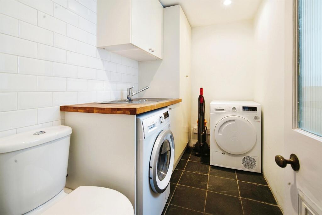 Additional property image - Hampton Place, Brighton