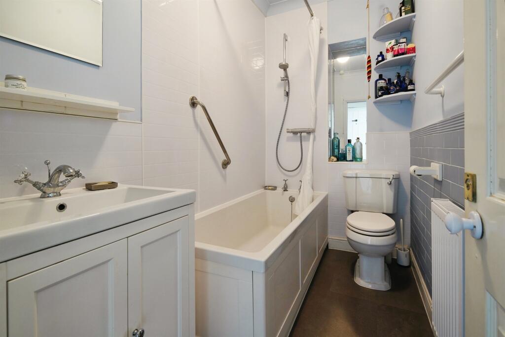 Additional property image - Brunswick Square, Hove