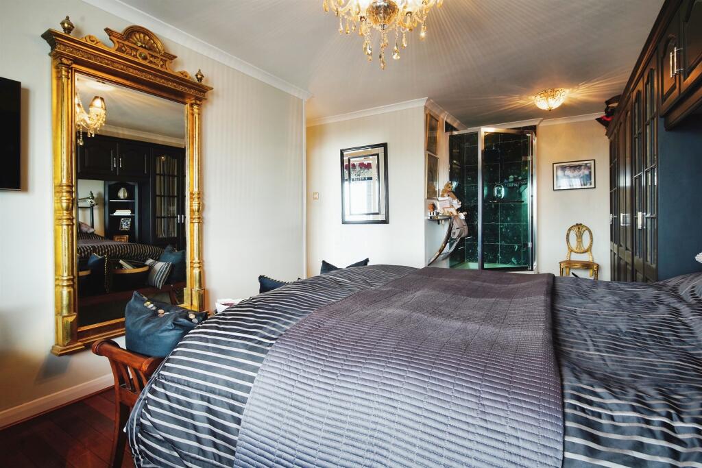 Additional property image - Kings Road, Brighton