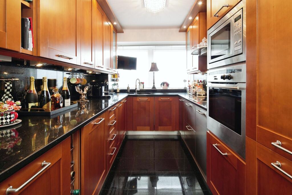 Additional property image - Kings Road, Brighton