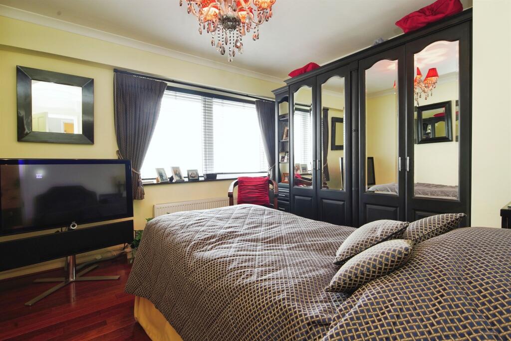 Additional property image - Kings Road, Brighton
