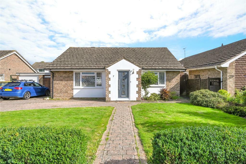 5 bedroom detached house for sale in Whites Close, Hurstpierpoint