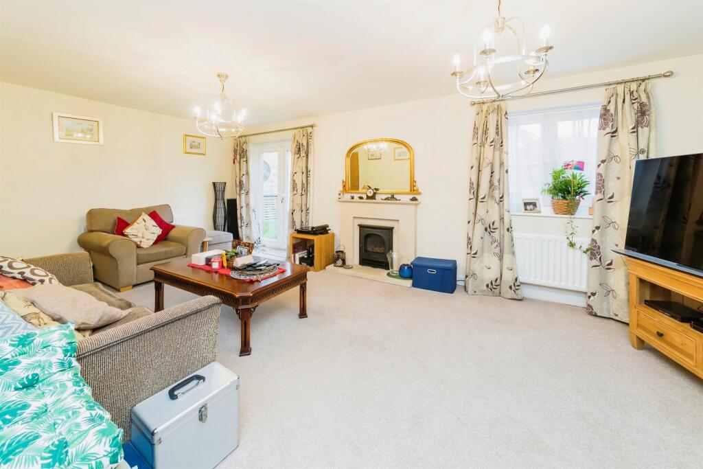 Additional property image - Oak Tree Drive, Hassocks