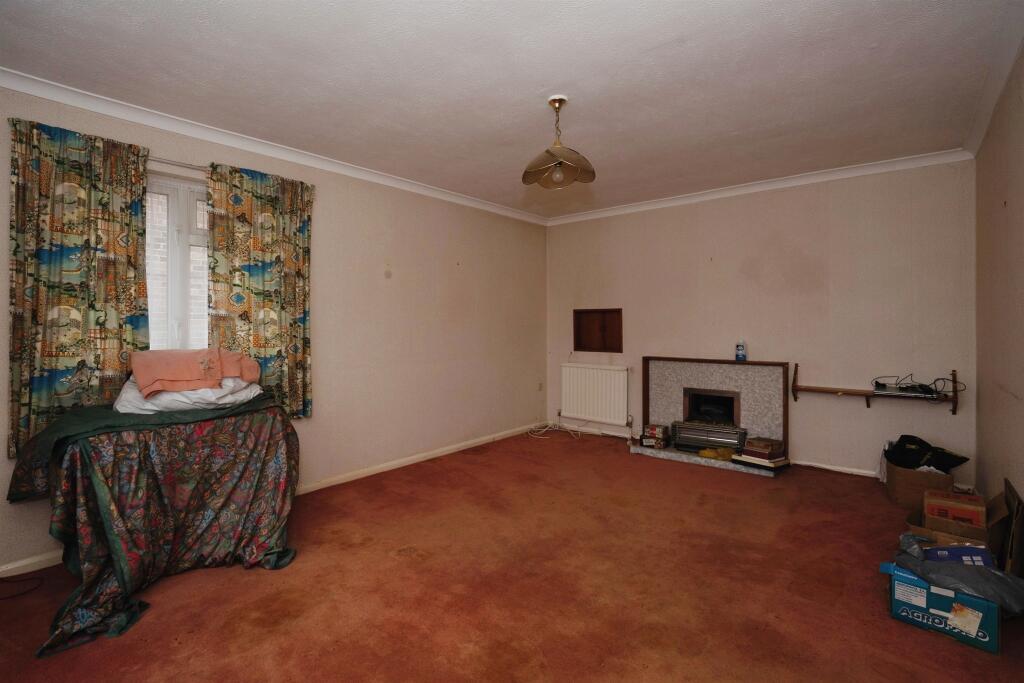 Additional property image - Orchard Way, Hurstpierpoint, Hassocks
