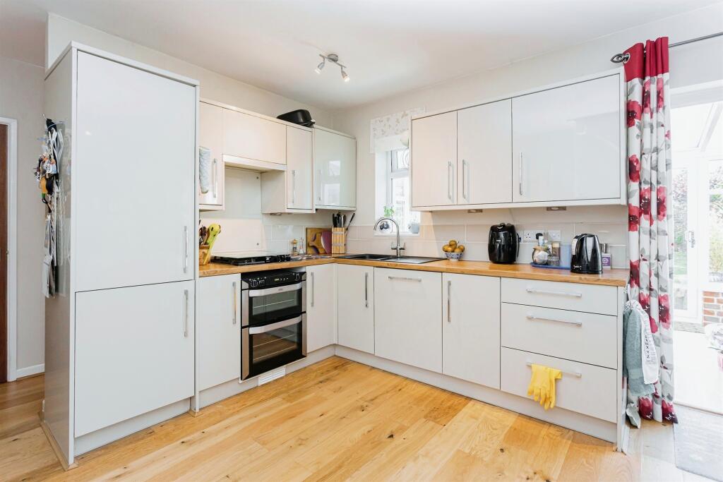Additional property image - Kings Drive, Hassocks