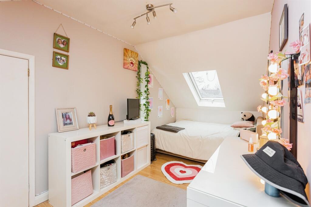 Additional property image - Orchard Way, Hurstpierpoint, Hassocks