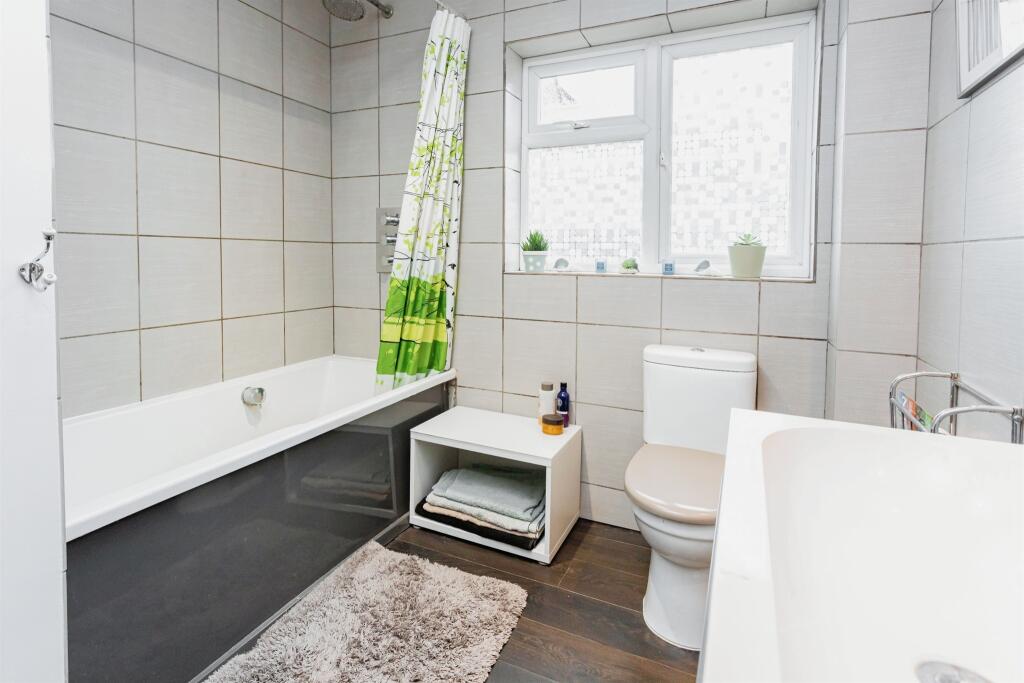 Additional property image - Orchard Way, Hurstpierpoint, Hassocks