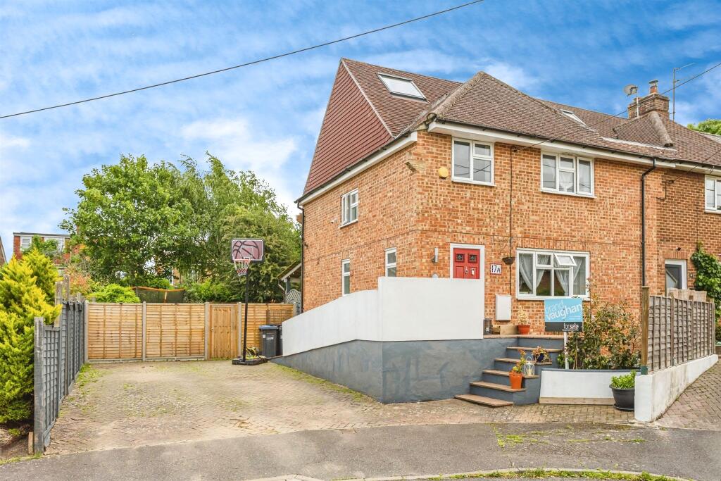Main image of property: Kemps, Hurstpierpoint, Hassocks