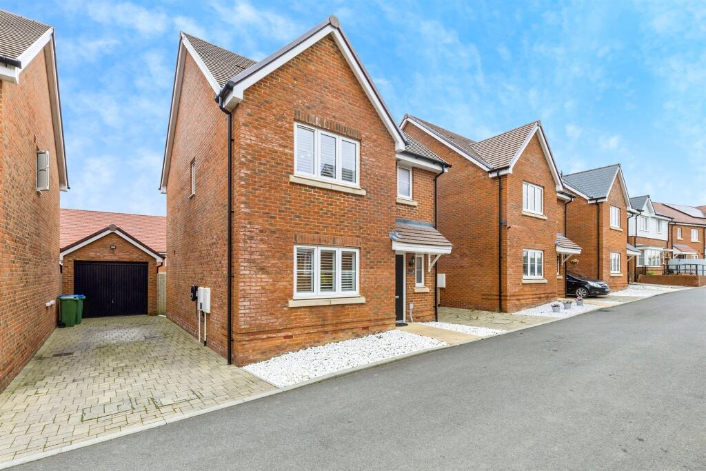 Main image of property: Flint Street, Faygate, Horsham