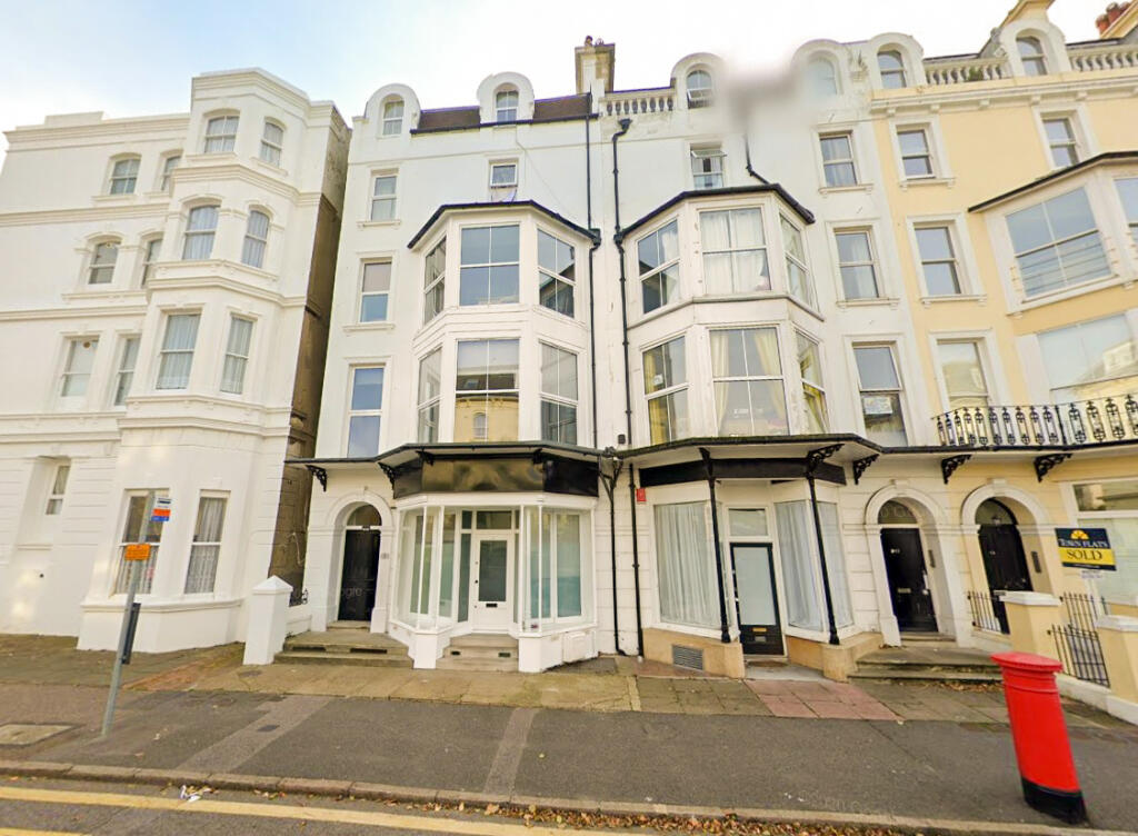 1 bedroom flat for sale in Compton Street, Eastbourne, BN21