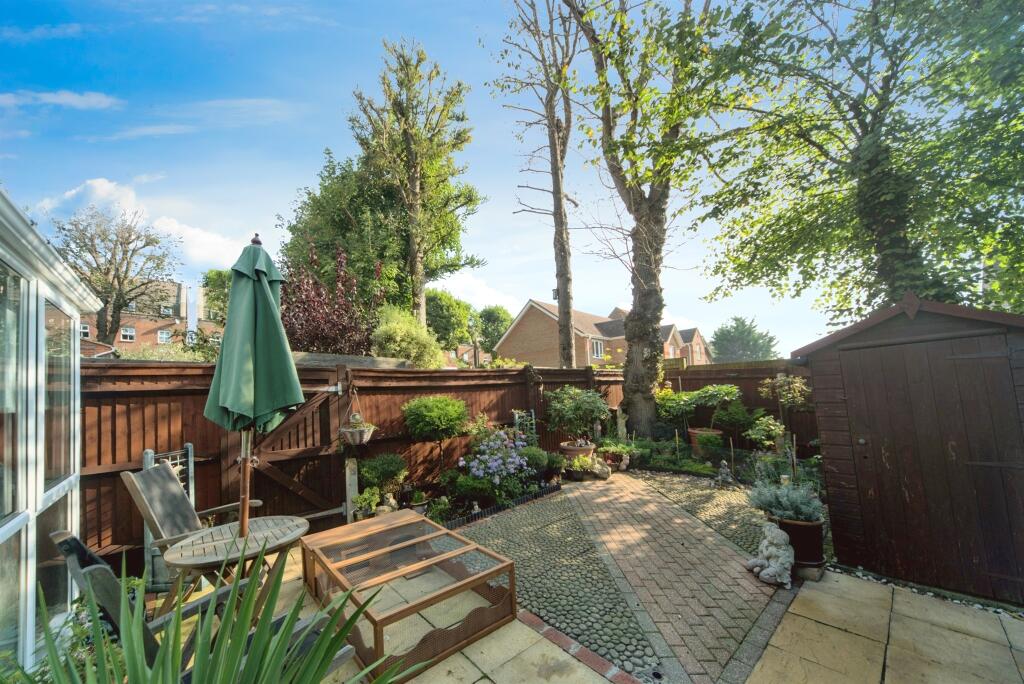 Additional property image - Roman Croft, Eastbourne
