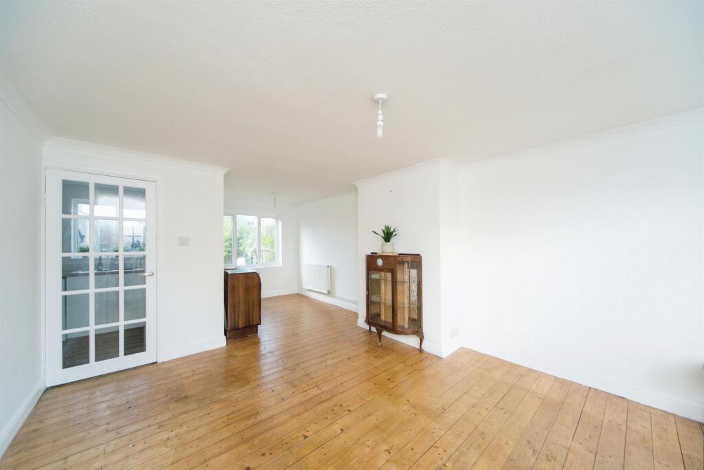 Additional property image - Lindfield Road, Eastbourne