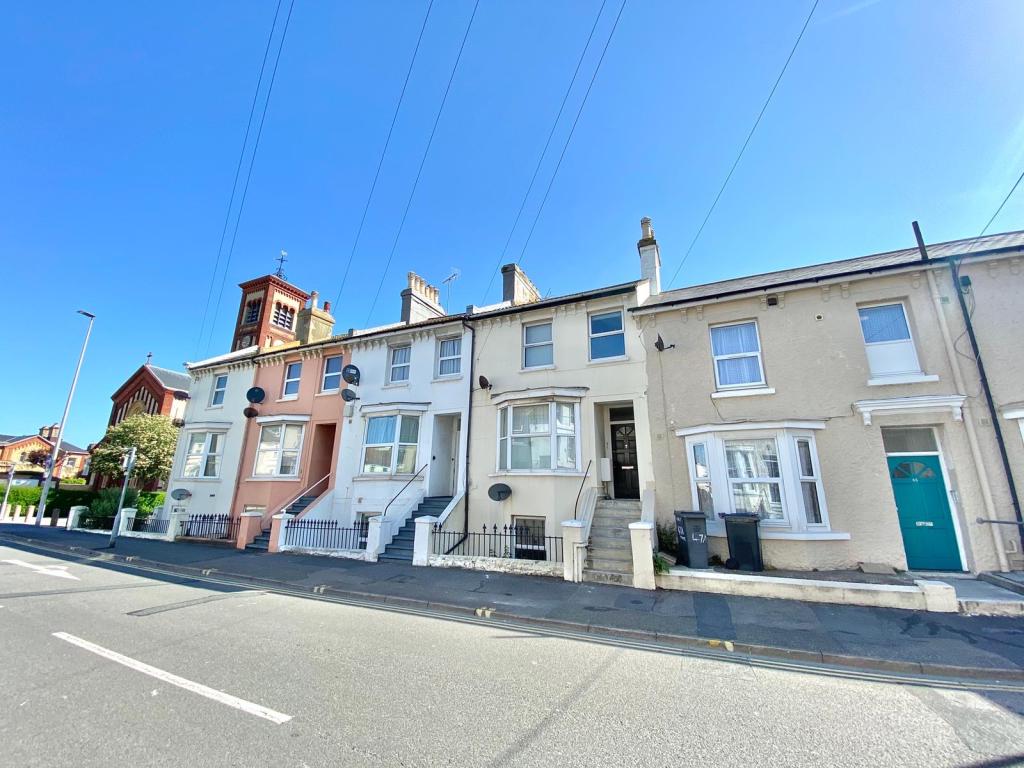 3 bedroom for sale in Susans Road, Eastbourne, BN21