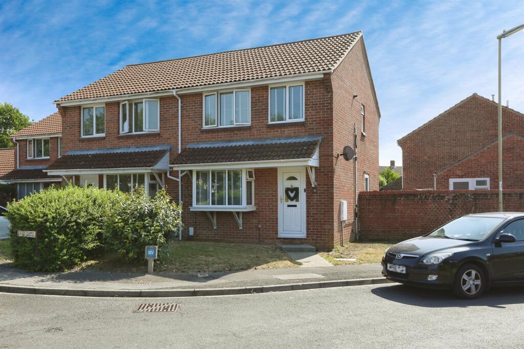 Main image of property: Grebe Close, Fareham