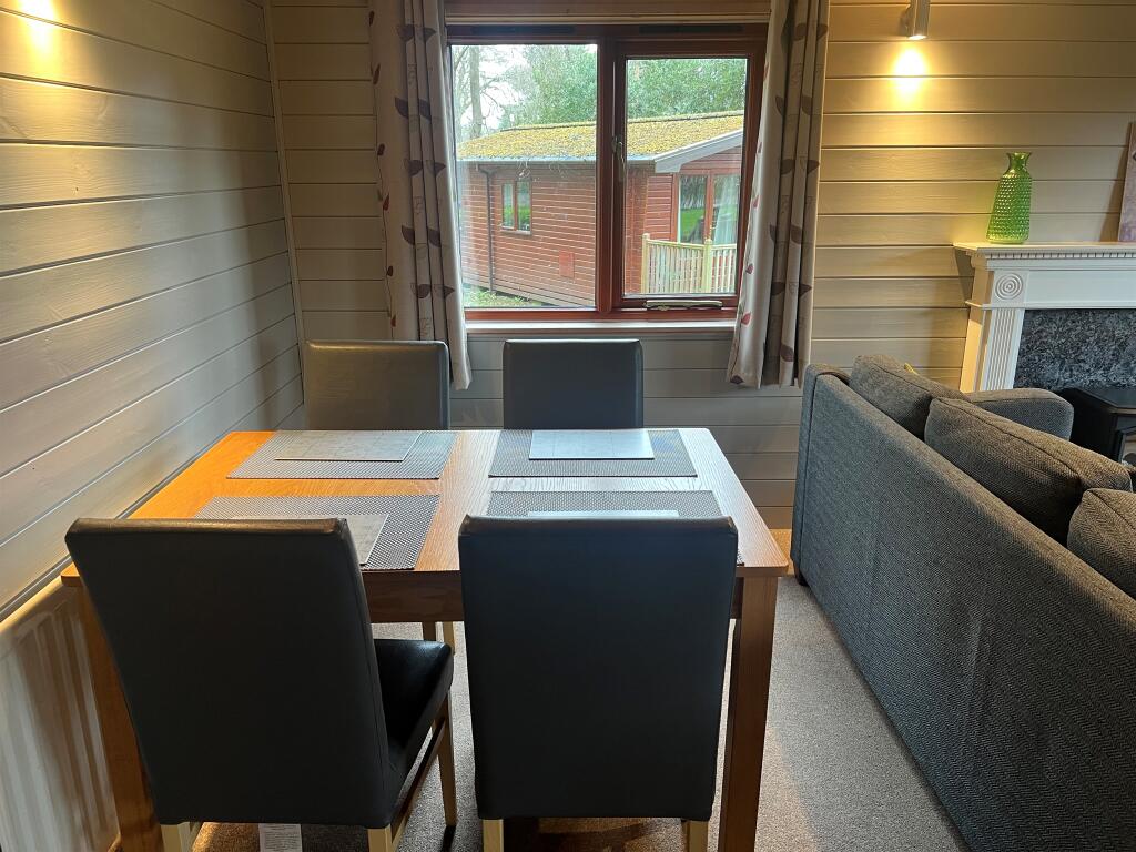 2 bedroom lodge for sale in Sandy Balls, Godshill, Fordingbridge, SP6