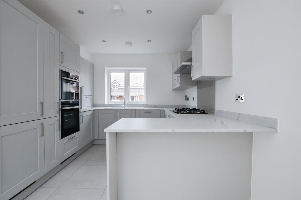 Additional property image - Edmondsham Road, Verwood
