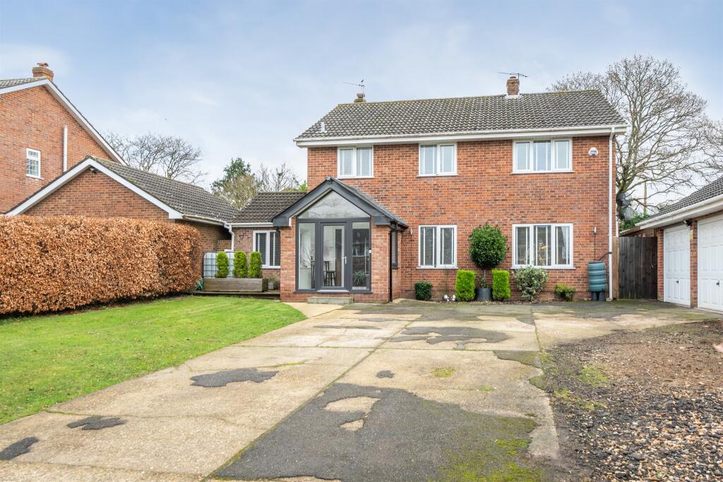 Main image of property: Little Woodfalls Drive, Woodfalls, Salisbury