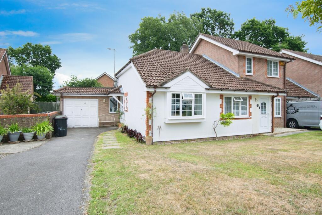 Main image of property: The Kingfishers, Verwood