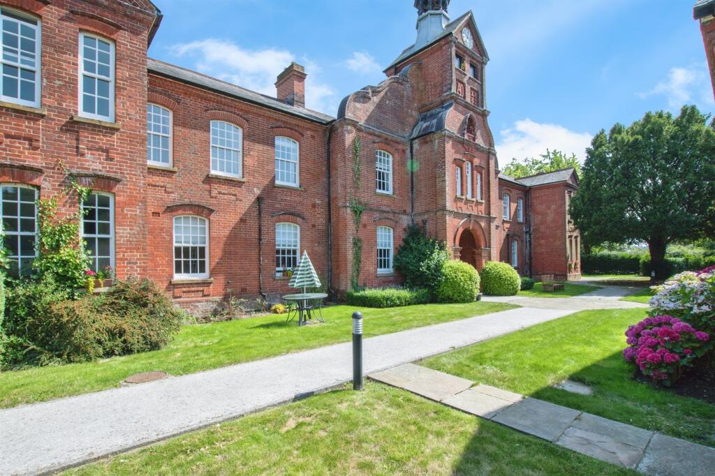 Main image of property: Bartons Road, Fordingbridge