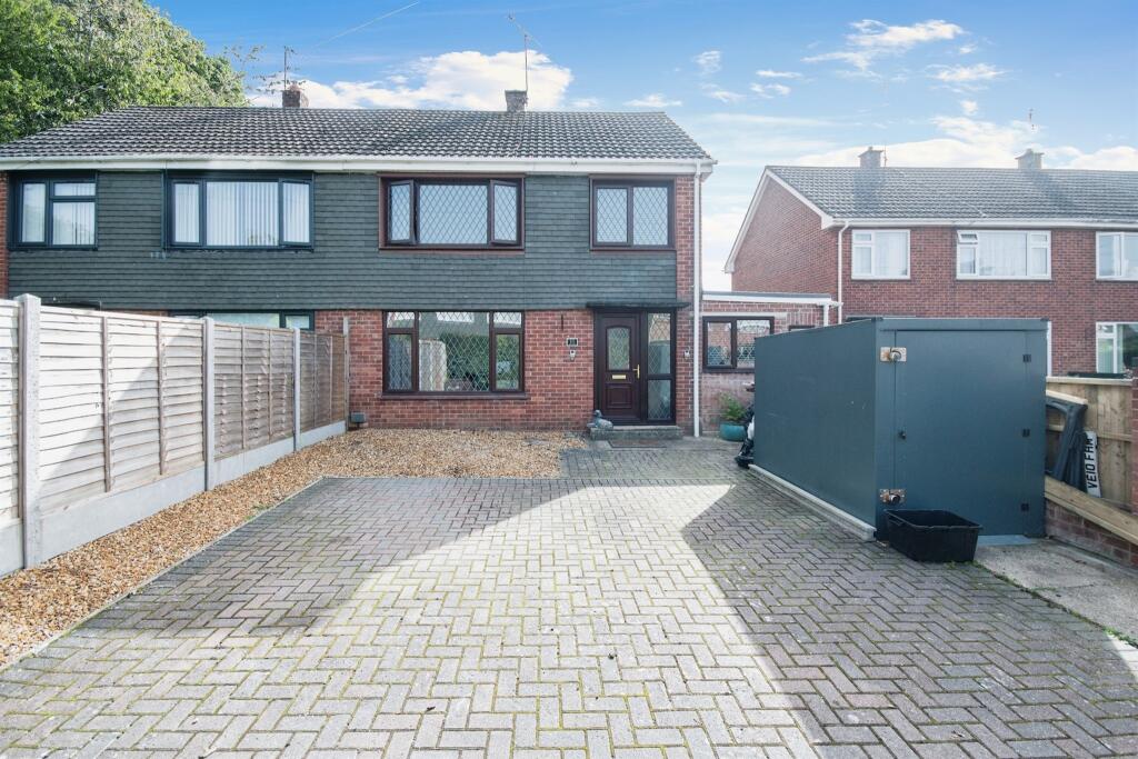 Main image of property: Pennys Crescent, FORDINGBRIDGE